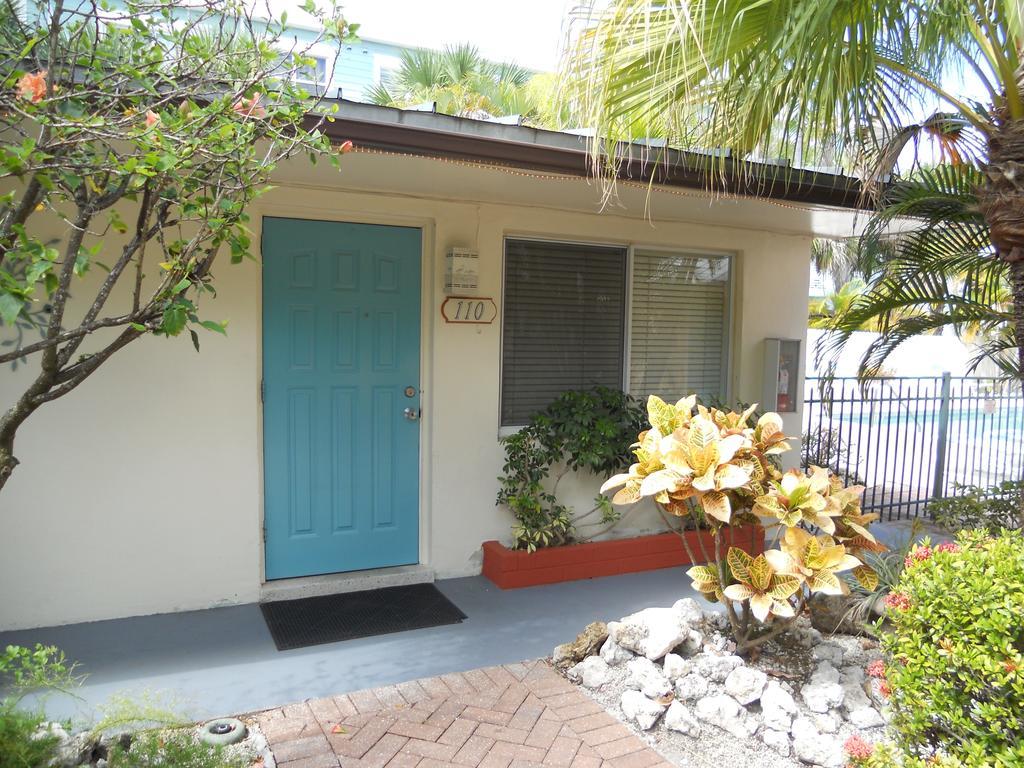 Flamingo Motel & Villas Bonita Springs North Naples Buitenkant foto