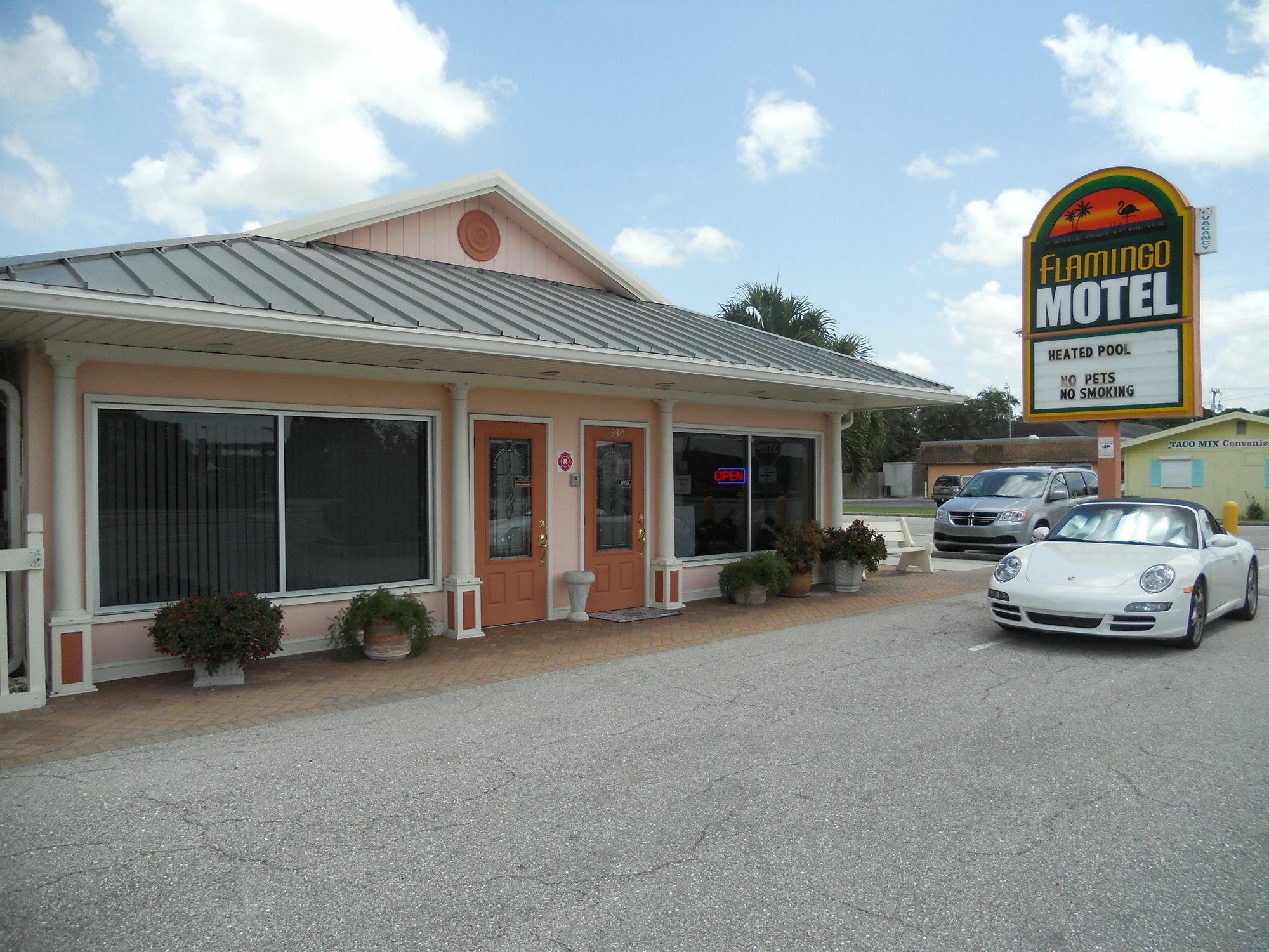 Flamingo Motel & Villas Bonita Springs North Naples Buitenkant foto